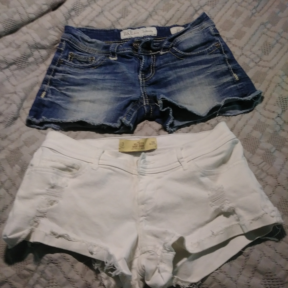Hollister and BKE SZ 3